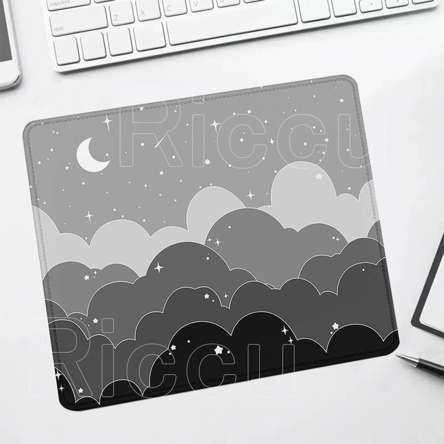 Pc Gaming Cloud Free - zwart-wit wolken maan klein formaat muismat